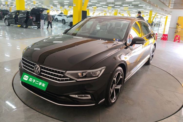 Used Volkswagen Magotan 2023 2 Million Units Commemorative Edition 330TSI DSG Luxury Version