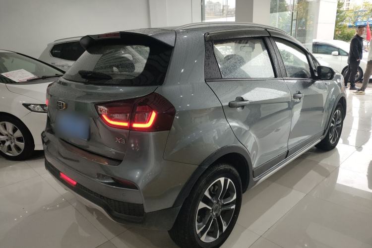 Used Geely Auto Vision X3 2019 Upgraded Model 1.5L CVT Prestige Version
