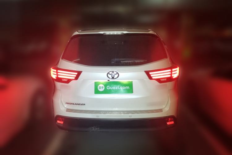 Used Toyota Highlander 2015 2.0T Four-Wheel Drive Luxury Edition 7-Seater