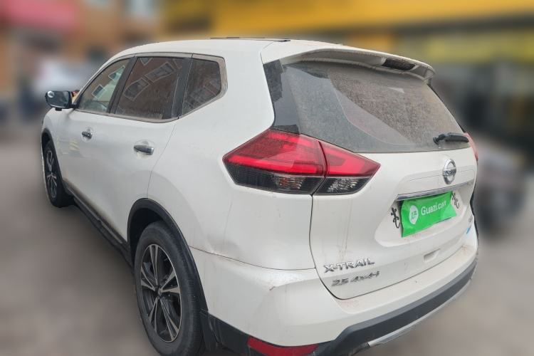 Used Nissan X-Trail 2017 2.5L CVT 7-Seater Leading Edition 4WD Rear Left 45 Deg