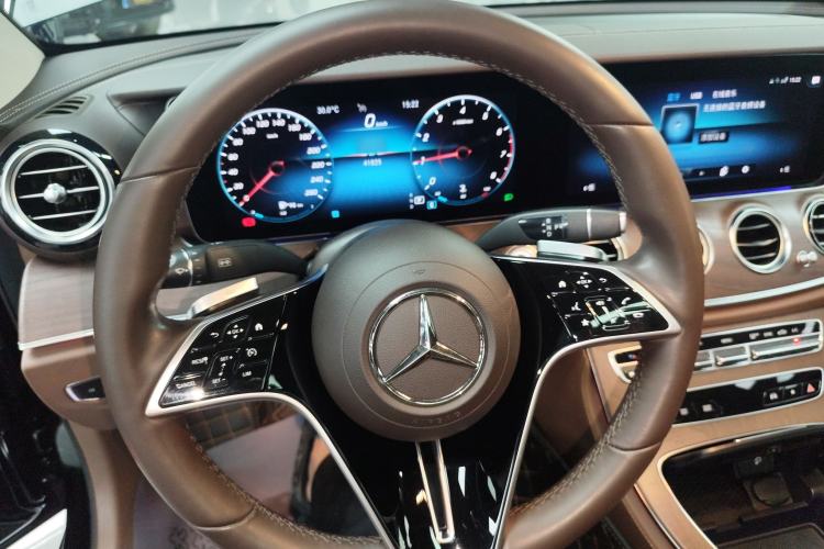 Used Mercedes-Benz E-Class 2021 E 300 L Luxury Model
