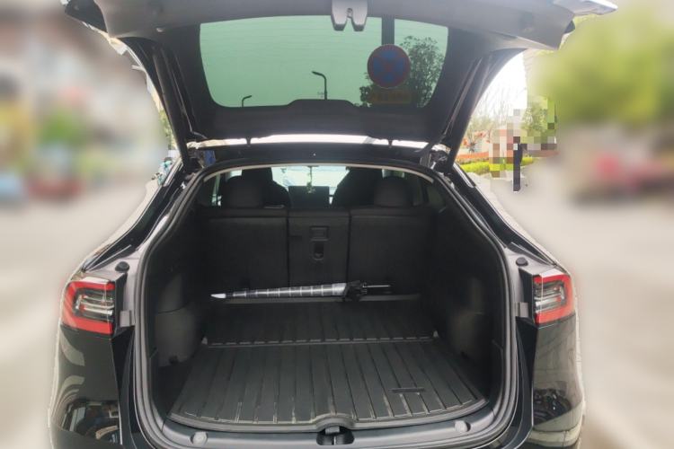 Used Tesla Model Y 2022 Rear-Wheel-Drive Version
