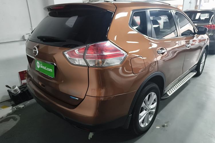 Used Nissan X-Trail 2016 2.0L CVT Smart Enjoyment Version 4WD
