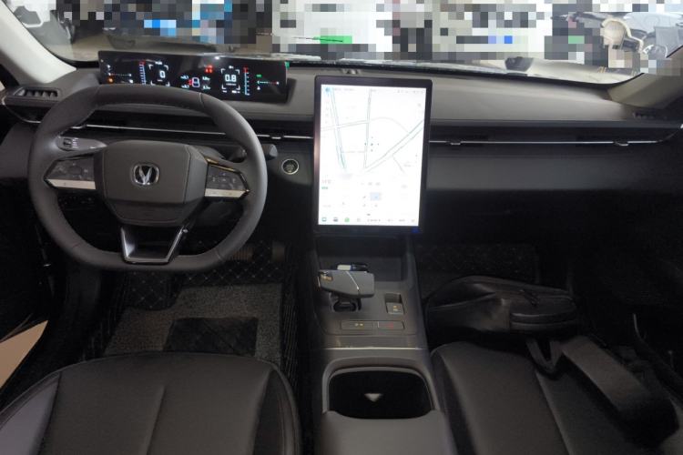 Used Changan Eado 2025 Blue Whale 1.5T 500Bar Prestige Model
