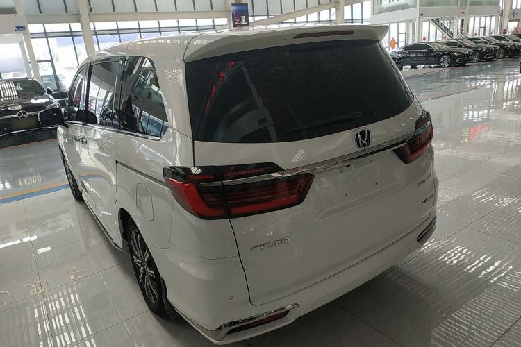 Used Honda Odyssey 2024 2.0L eHEV Sharp & Enjoy Edition