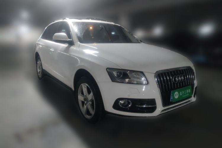Used Audi Q5 2015 40 TFSI Comfort Model