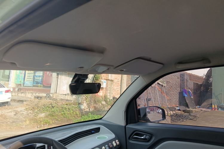 Used Wuling Hongguang MINIEV 2021 Macaron Premium Model – Lithium-NMC
