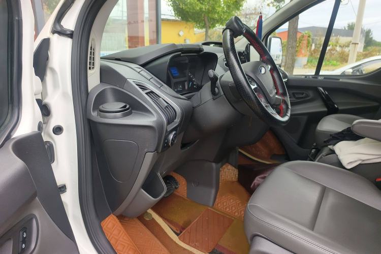 Used Ford Tourneo Custom 2020 2.0T Automatic Elite Edition China VI Standard
