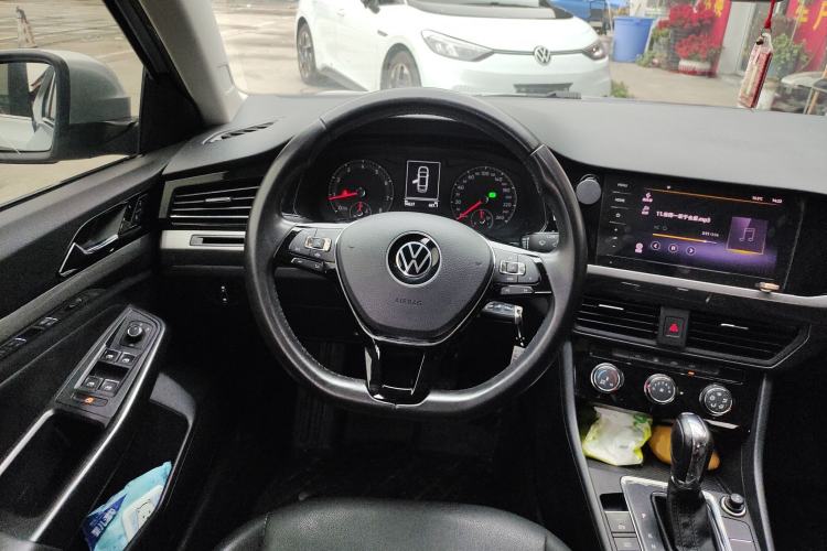 Used Volkswagen Bora 2021 1.5L Automatic Comfort Smart Connect Edition Steering Wheel