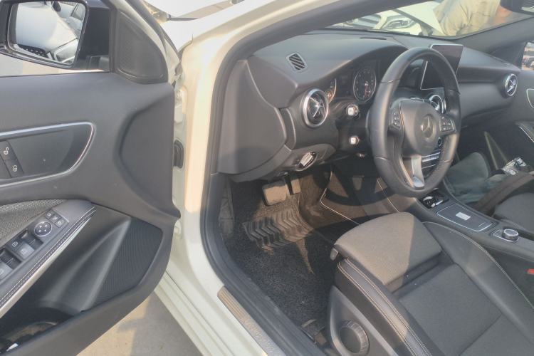 Used Mercedes-Benz A-Class 2016 A 200 Dynamic Edition
