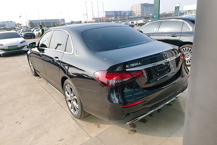 Used Mercedes-Benz E-Class 2022 Revised Version E 300 L Sport Luxury Edition Rear Left 45 Deg