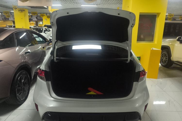 Used Toyota Levin 2023 Smart Electric Hybrid Dual-Engine 1.8L Sport Edition
