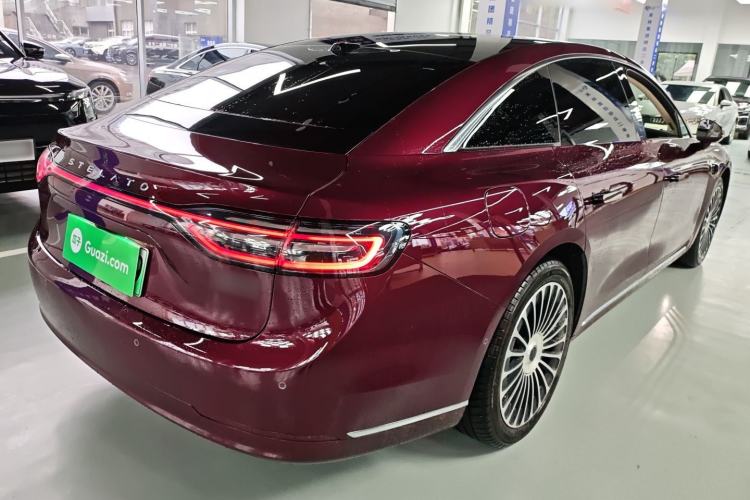 Used Hima Stelato S9 2025 Extended-Range Max Rear Right 45 Deg