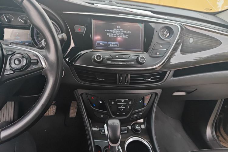 Used Buick Envision 2019 20T Two-Wheel Drive Elite Version China V Standard Center Console