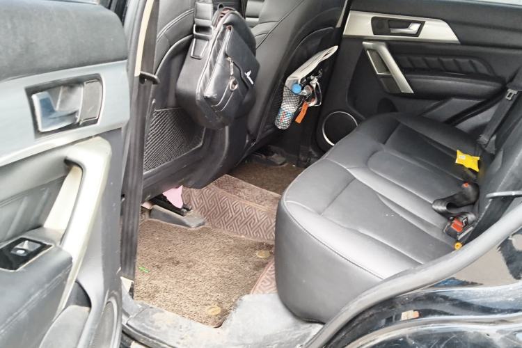 Used Haval H2 2016 Red Label 1.5T Manual Two-Wheel Drive Elite Model