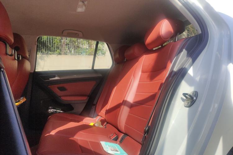 Used Volkswagen Golf 2015 1.6L Automatic Fashion Model