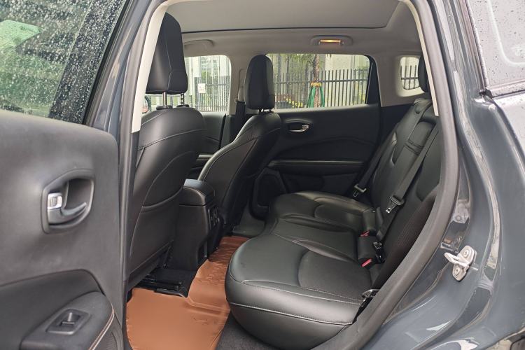 Used Jeep Compass 2017 200T Automatic Family Edition