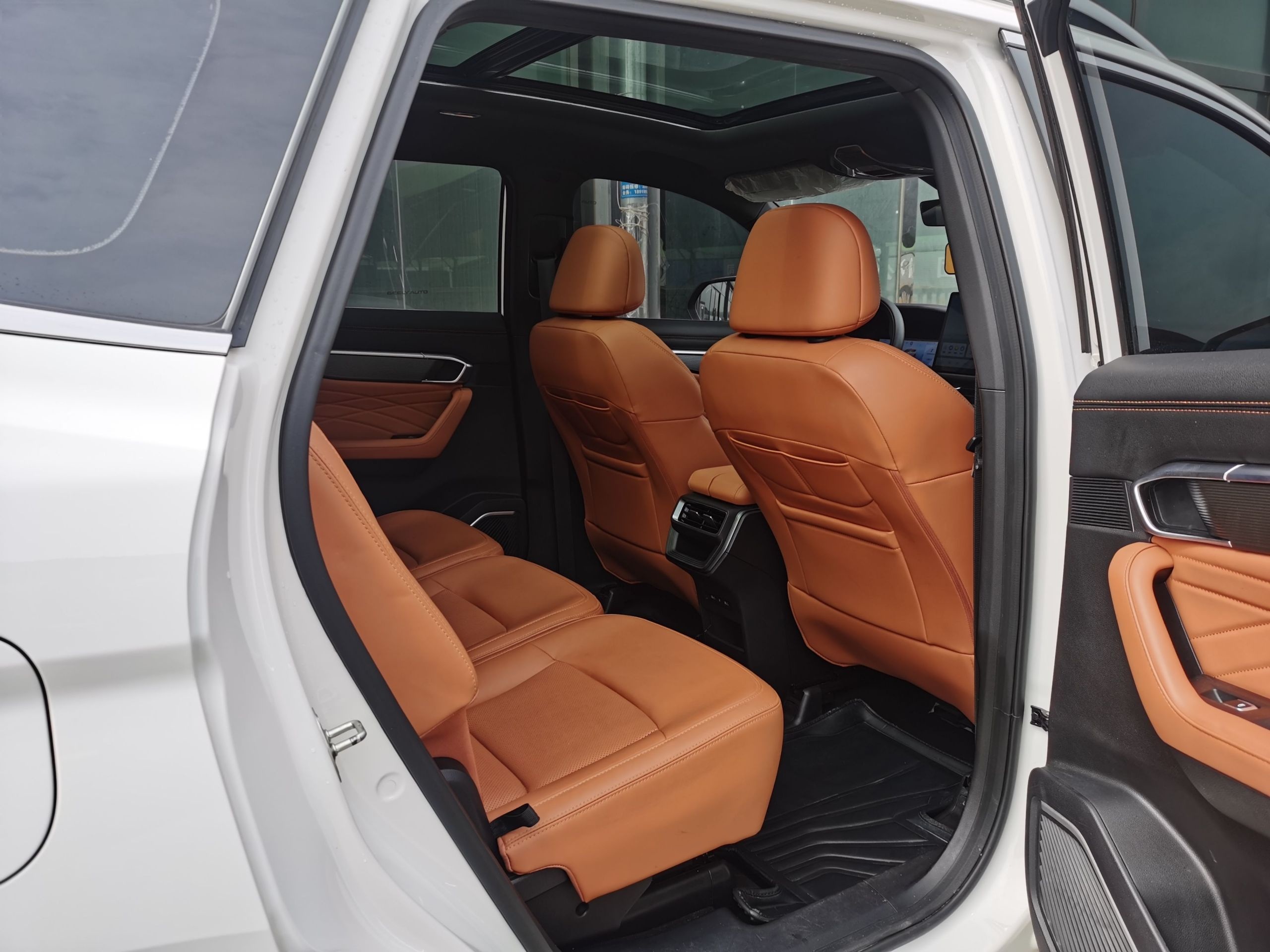 Geely Auto Haoyue L 2024 2.0T DCT Flagship Version — снимка 18