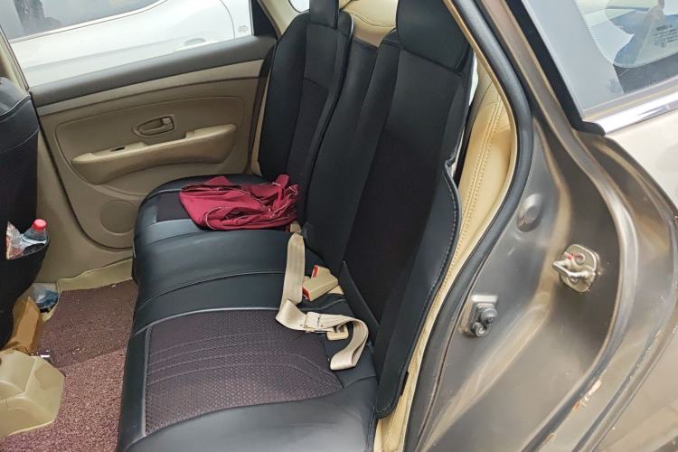 Used Nissan Sylphy 2012 Classic 1.6XE Manual Comfort Edition Left Rear Seat