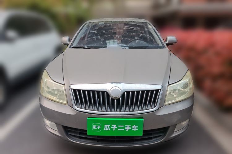 Used Skoda Octavia 2013 1.6L Automatic Elegance Edition Front