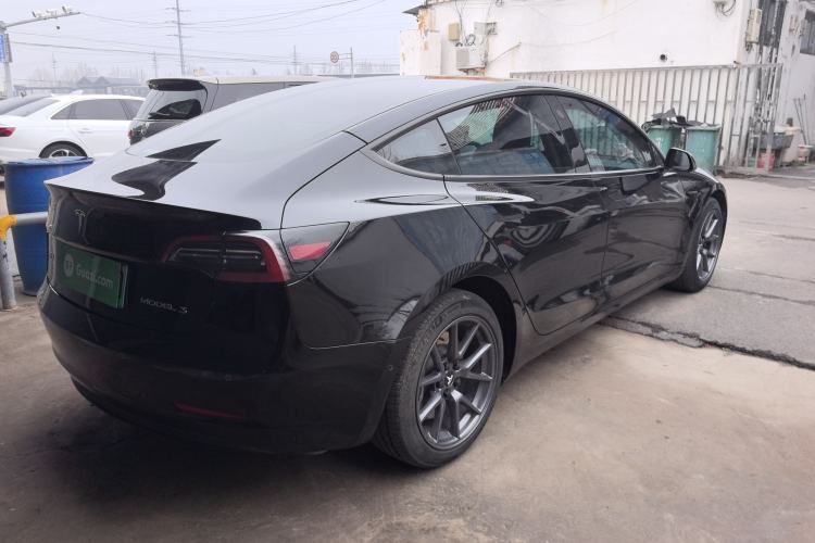 Used Tesla Model 3 2022 Rear-Wheel-Drive Version Rear Right 45 Deg