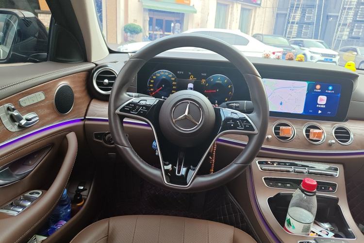 Used Mercedes-Benz E-Class 2023 Updated E 300 L Fashion Edition Steering Wheel