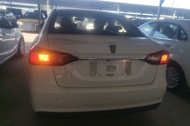 Used Roewe 360 2015 1.5L Manual Luxury Edition Rear