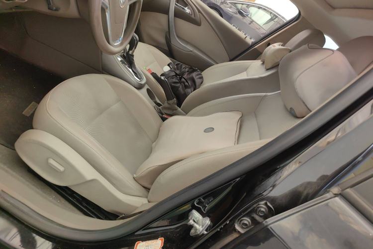 Used Buick GT 2013 GT 1.6L Automatic Fashion Edition
