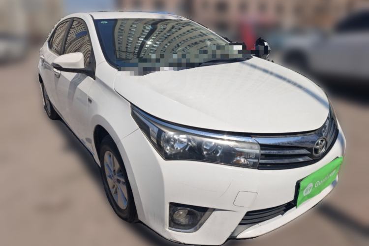 Used Toyota Corolla 2014 1.6L CVT GL Front Right 45 Deg