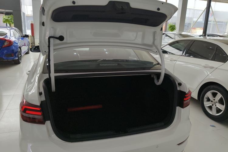 Used Volkswagen Lavida 2022 1.5L Automatic Comfort Edition