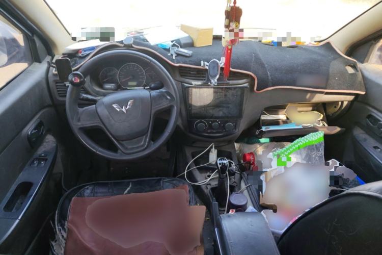 Used Wuling Hongguang 2015 1.5L S Basic Version China V Standard