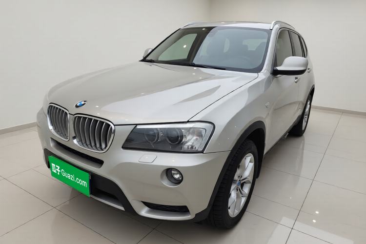 Used BMW X3 2011 xDrive28i Luxury Model