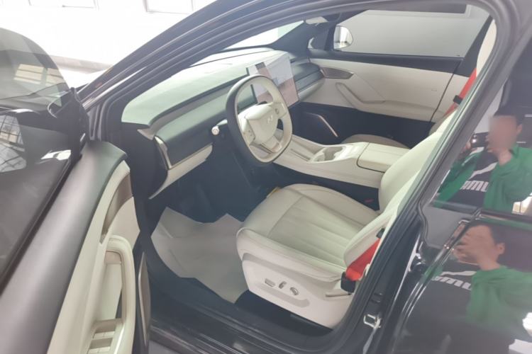 Used ONVO L60 2024 60 kWh Rear-Drive Version