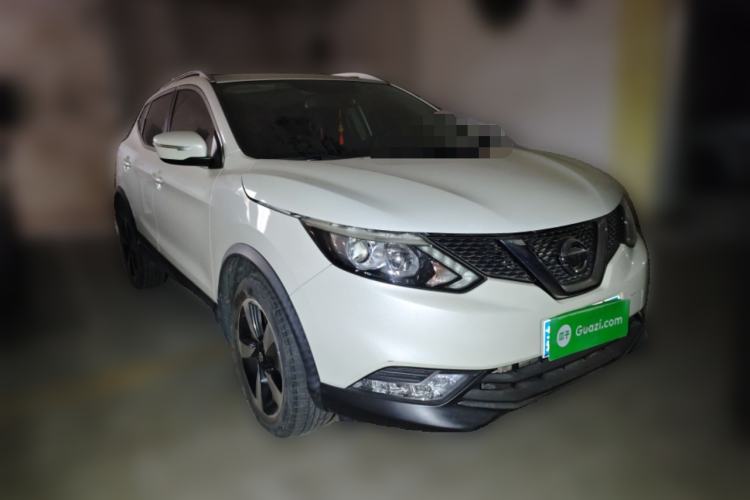 Used Nissan Qashqai 2017 2.0L CVT Smart Enjoyment Version China V Standard Front Right 45 Deg