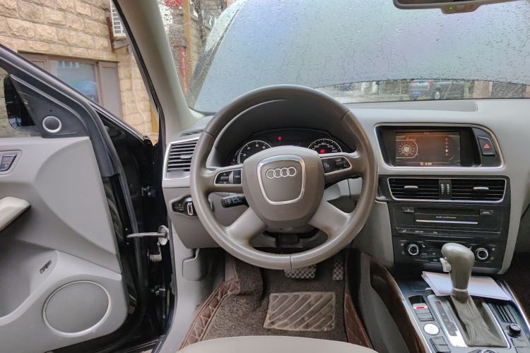 Used Audi Q5 2010 2.0TFSI Comfort Version
