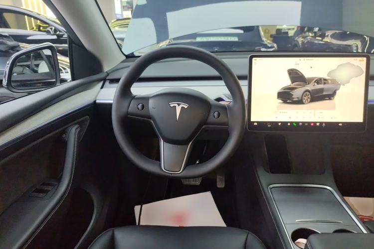 Used Tesla Model Y 2024 Rear-Wheel-Drive Version Steering Wheel