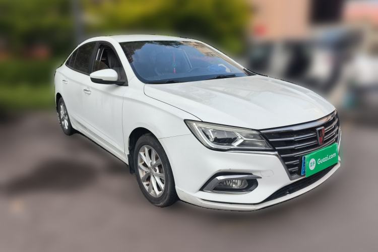 Used Roewe i5 2019 1.5L Manual 4G Connect Luxury Edition
