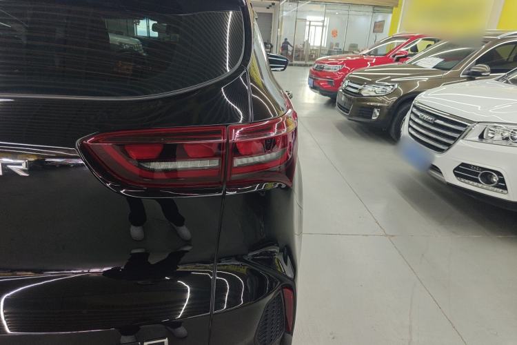 Used JETOUR X70 2025 1.5T Manual Overdrive Version 5 Seats
