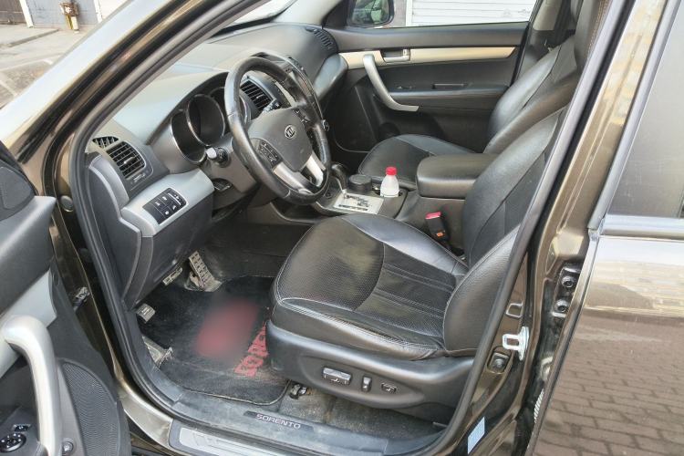 Used Kia Sorento 2009 2.4L Ultimate Edition Driver Seat