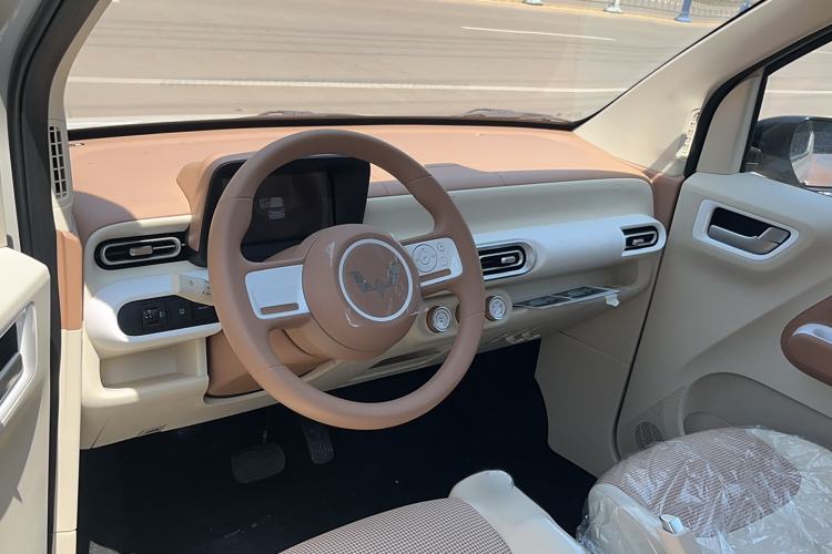 Used Wuling Hongguang MINIEV 2024 3rd Generation 215km Youth Edition