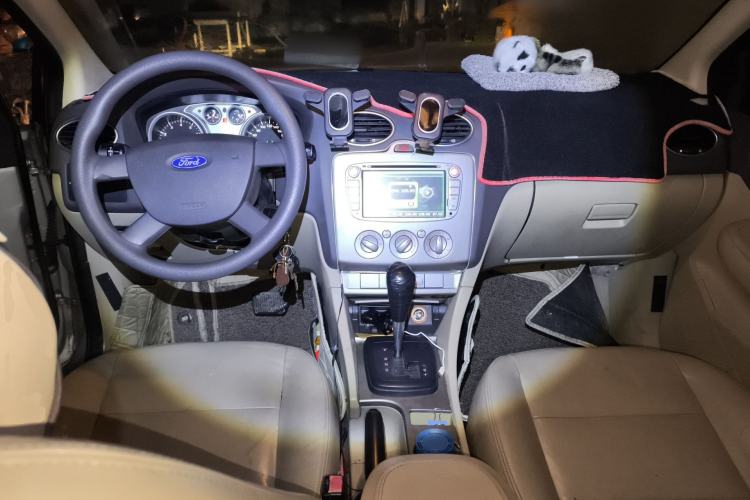 Used Ford Focus 2011 Sedan 1.8L Automatic Fashion Edition