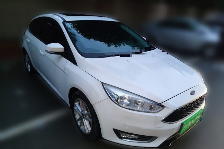 Used Ford Focus 2015 Hatchback EcoBoost 125 Automatic Supreme Style Edition