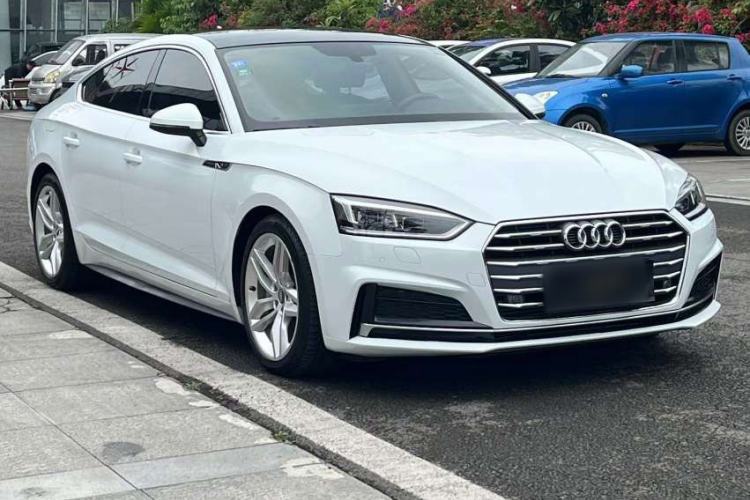 Used Audi A5 2019 Sportback 45 TFSI Fashion Model Exterior 1