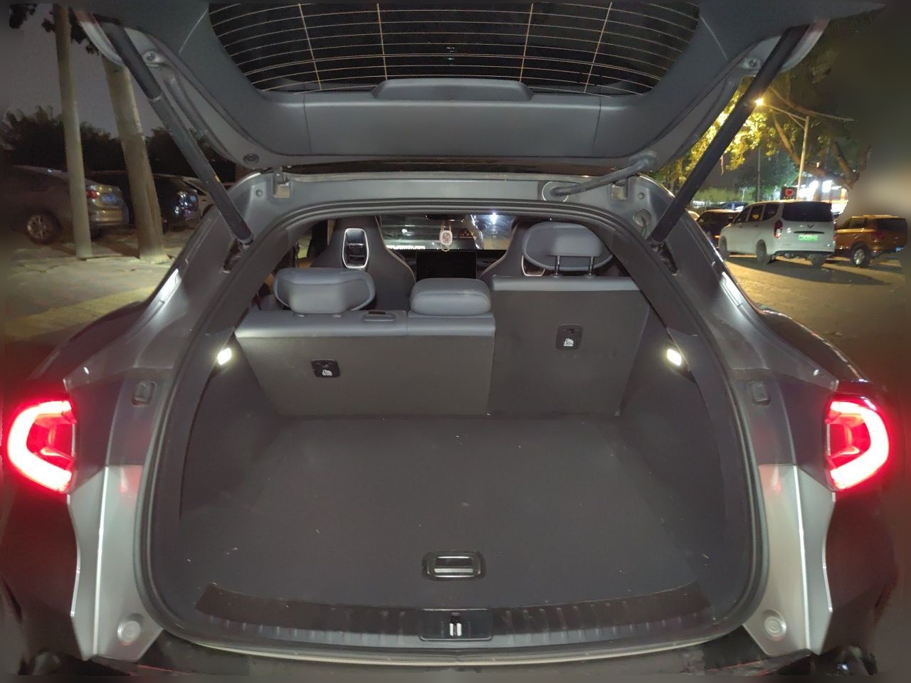 Xiaomi Auto YU7 2025 Ultra-Long Range Rear-Wheel Drive Version — снимка 19
