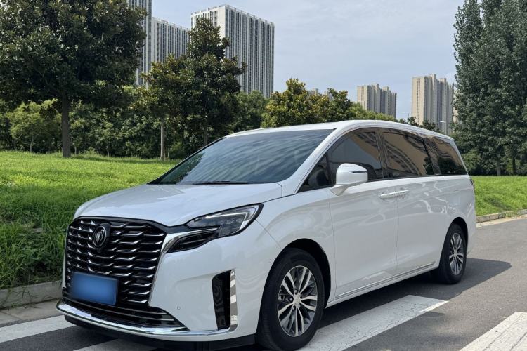 Used Buick GL8 2023 ES Lu Zun Deluxe and Yue Edition Guazi used car, China used car export, Used car for sale, Used  cars, Cheapest cars for sale