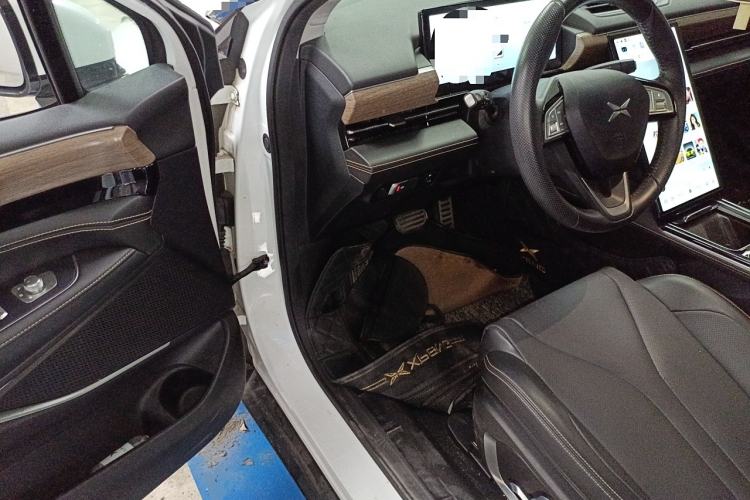 Used XPeng P5 2021 550G Driver Seat