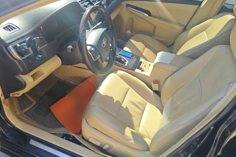 Used Toyota Camry 2016 2.0G 10th Anniversary Leading Edition