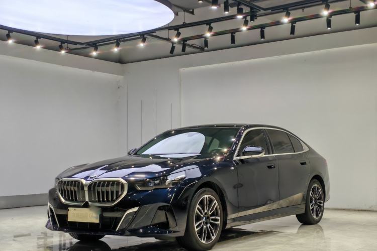Used BMW 5 Series 2024 525Li M Sport Package