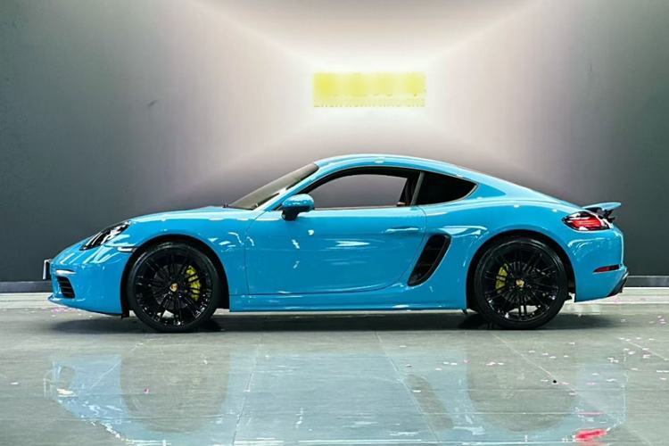 Used Porsche 718 2020 Cayman 2.0T
