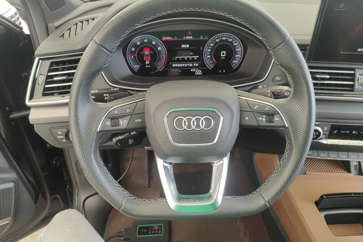 Used Audi Q5L 2025 quattro 45th Anniversary Edition 45 TFSI Luxury Dynamic Model